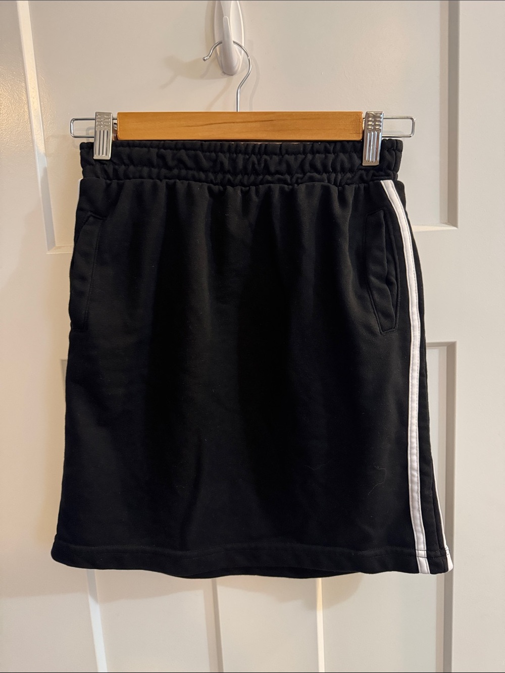 Black Athletic Skirt with Side Stripe - Women's